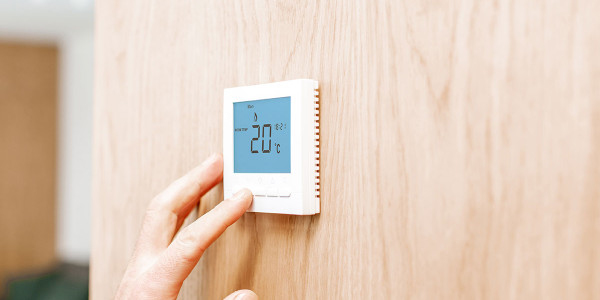 Rehabilitación / Reformas de Casas en Jaén · Instalación de Sistemas Climatización y Aire Acondicionado